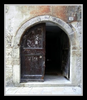 [Click to enlarge image]